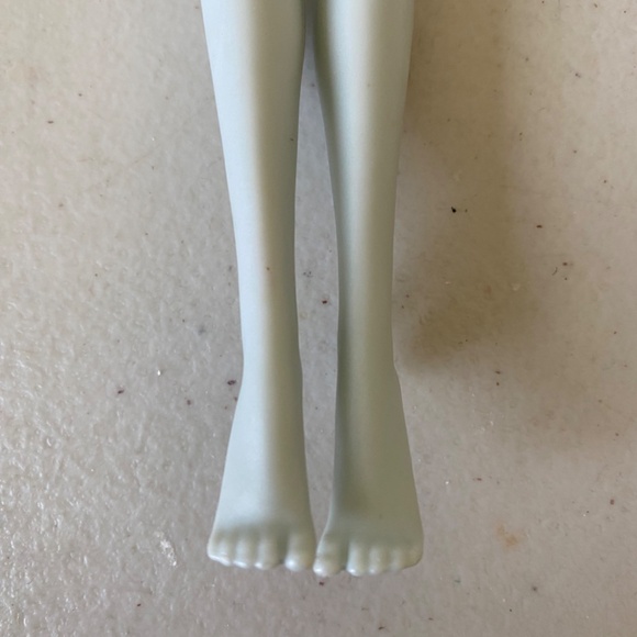 Monster High Lagoona Blue 2008 Doll Only No clothes or accessories - Picture 4 of 9